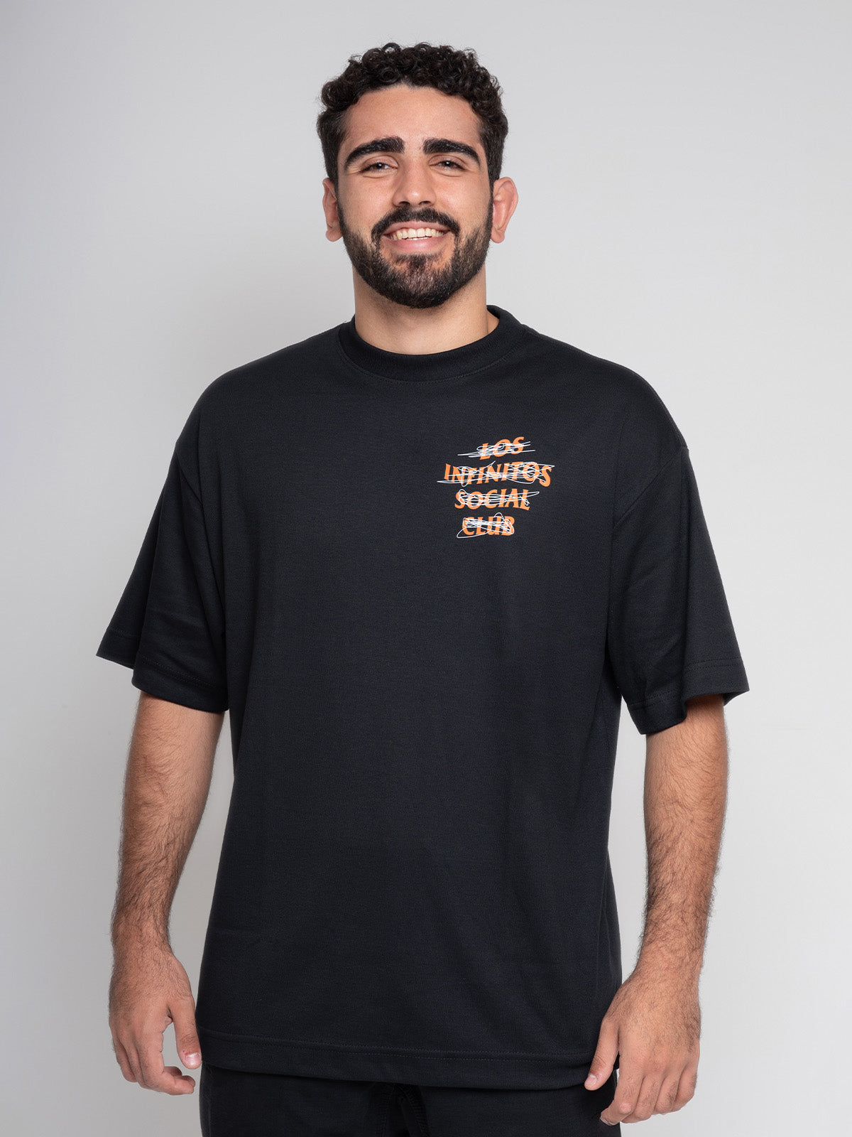 Camiseta Los Infinitos Oversized - Costas