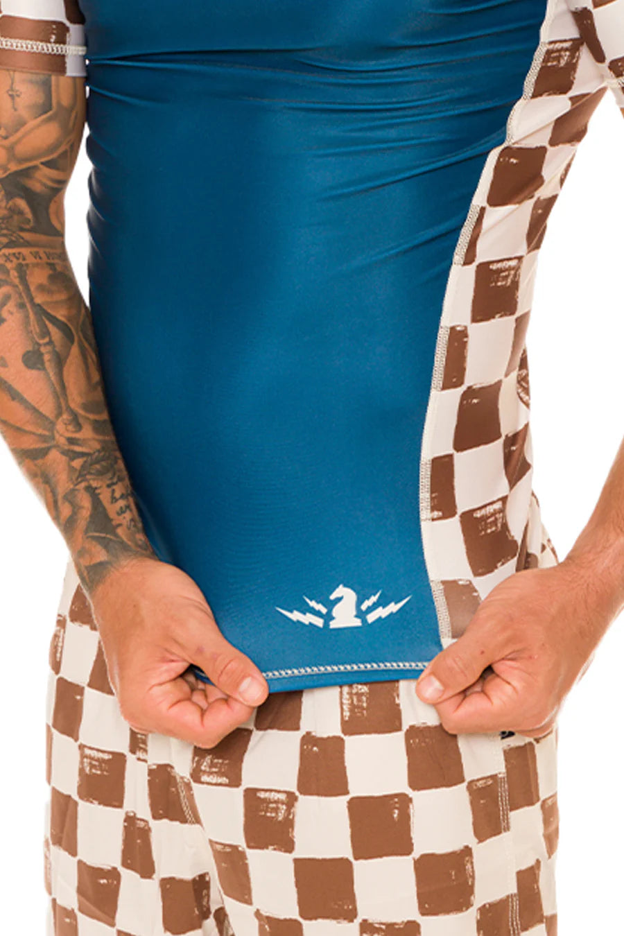 Chess No-Gi Rash Guard Manga Curta